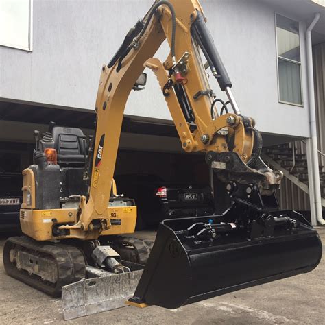 kubota mini excavator tilt bucket